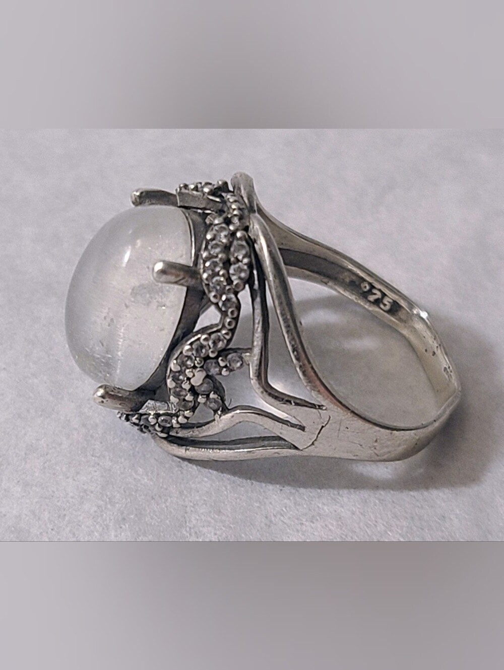 Jewelry - Sterling Silver Ring with Stone